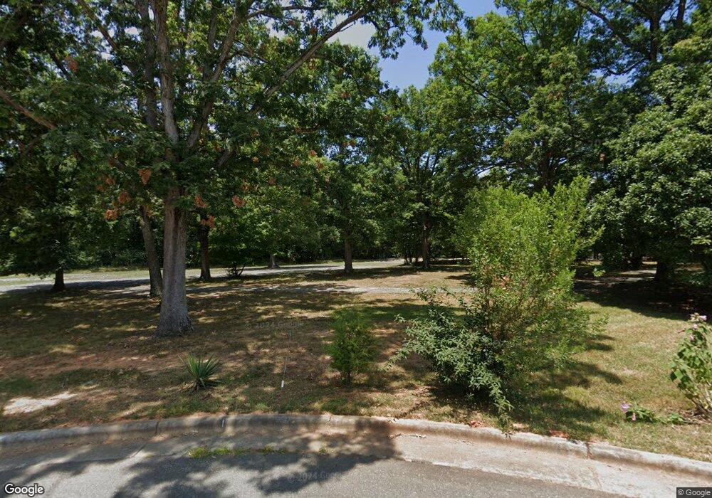 328 Quaker Dr, Asheboro, NC 27203 - photo 1