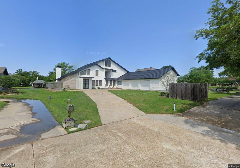 1000 Terry Ln, Lake Charles, LA 70605 - photo 1