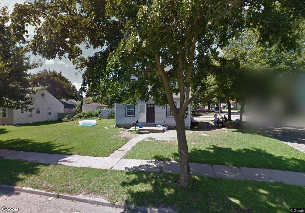 1141 Comfort St, Lansing, MI 48915 - photo 1