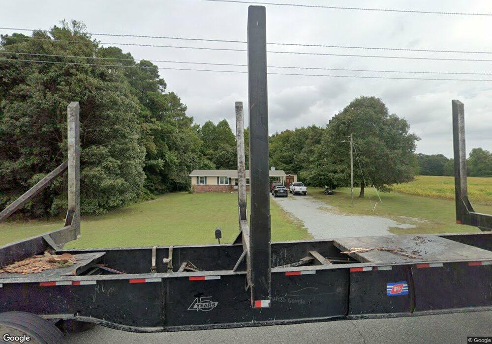 5137 Howerton Rd, Dunnsville, VA 22454 - photo 1