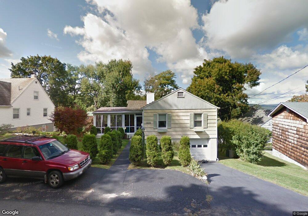 1606 Magnolia Ave, Peekskill, NY 10566 - photo 1