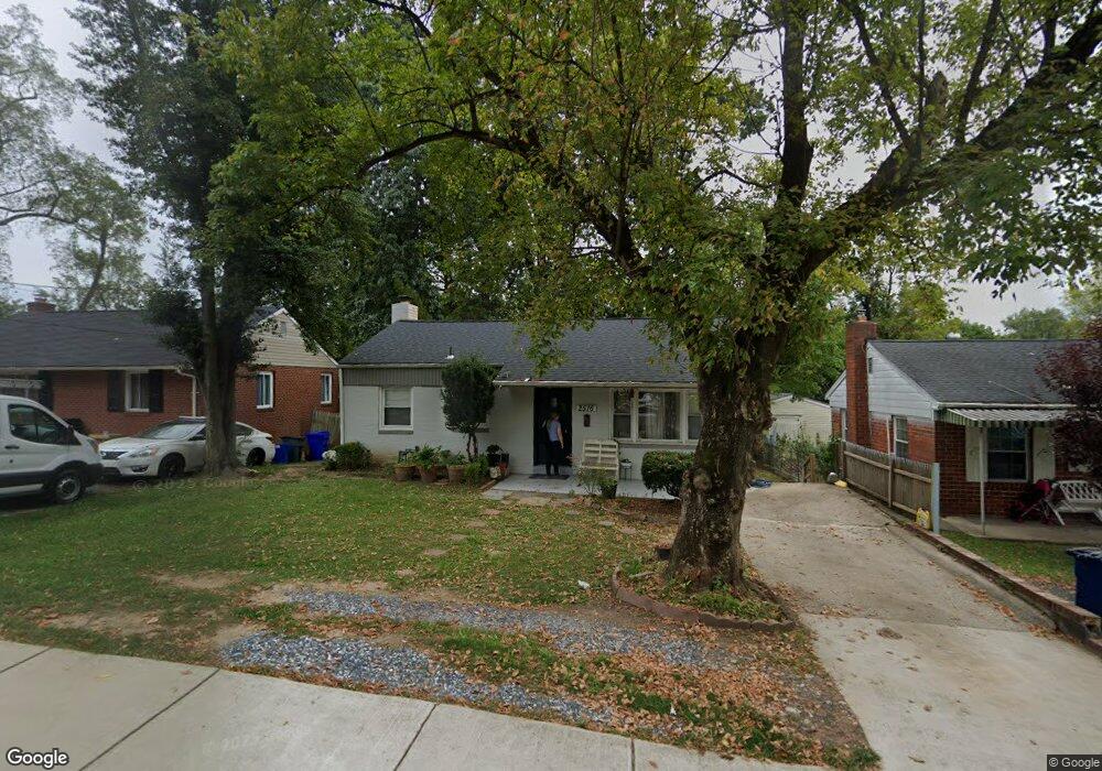 2516 Forest Glen Rd, Silver Spring, MD 20910 - photo 1