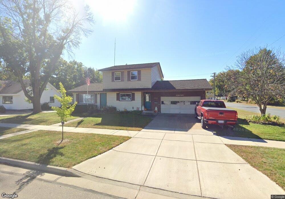 1608 Main St E, Menomonie, WI 54751 - photo 1