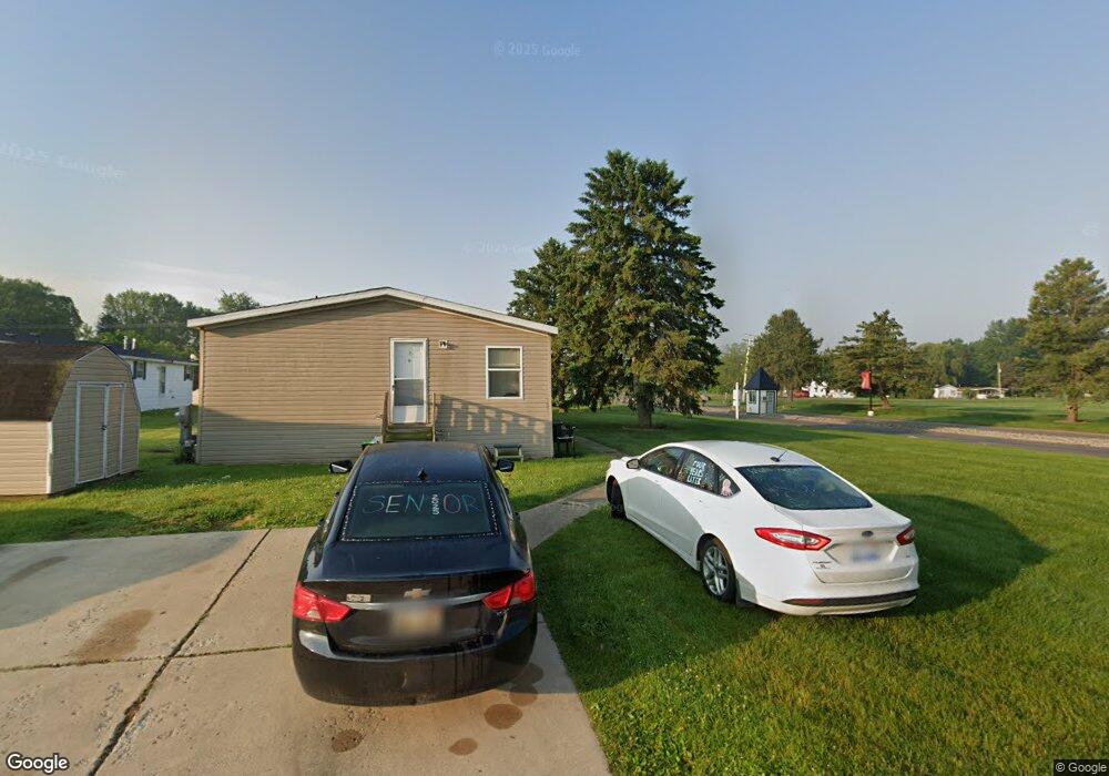 44 Pineview Dr, Flint, MI 48506 - photo 1