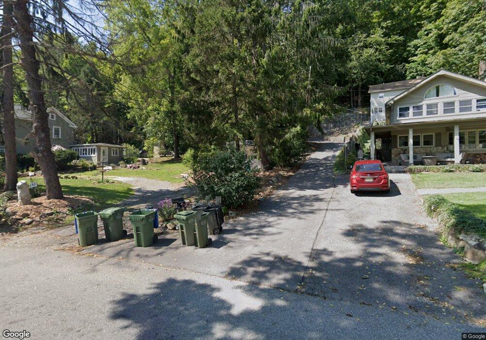 188 Lakeside Dr W, Belvidere, NJ 07823 - photo 1