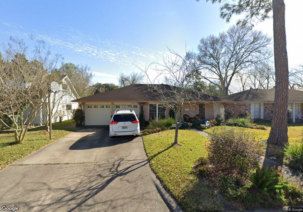 10922 Green Arbor Dr, Houston, TX 77089 - photo 1