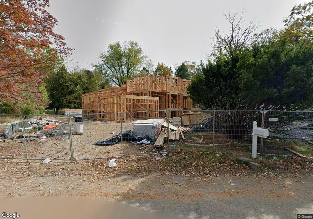 2 Blue Bird Rd, Monsey, NY 10952 - photo 1