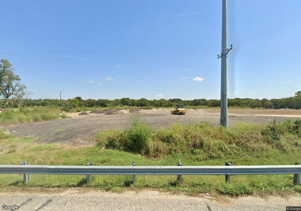 3336 N Main St, Cleburne, TX 76033 - photo 1