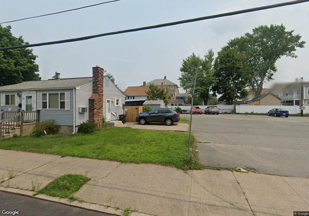 39 Lupine St, Pawtucket, RI 02860 - photo 1