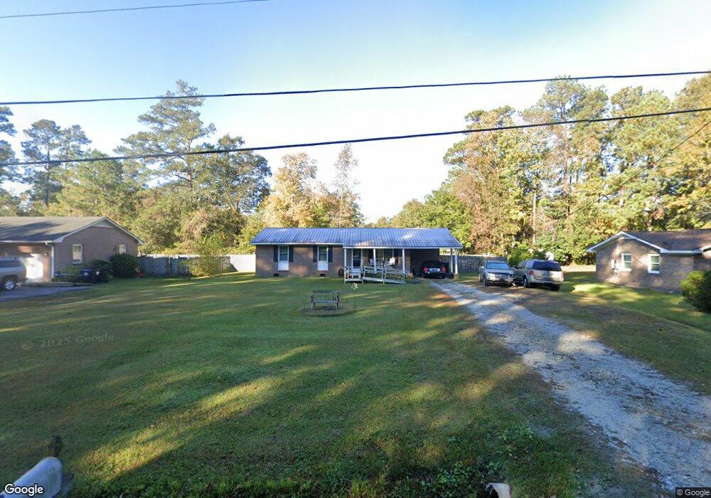 405 S Mcneil St, Burgaw, NC 28425 - photo 1