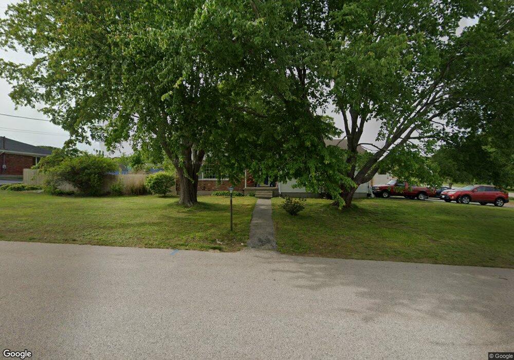 1 Pequot Ave, Westerly, RI 02891 - photo 1