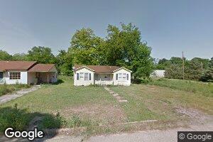 414 S 6th St, Mc Gehee, AR 71654