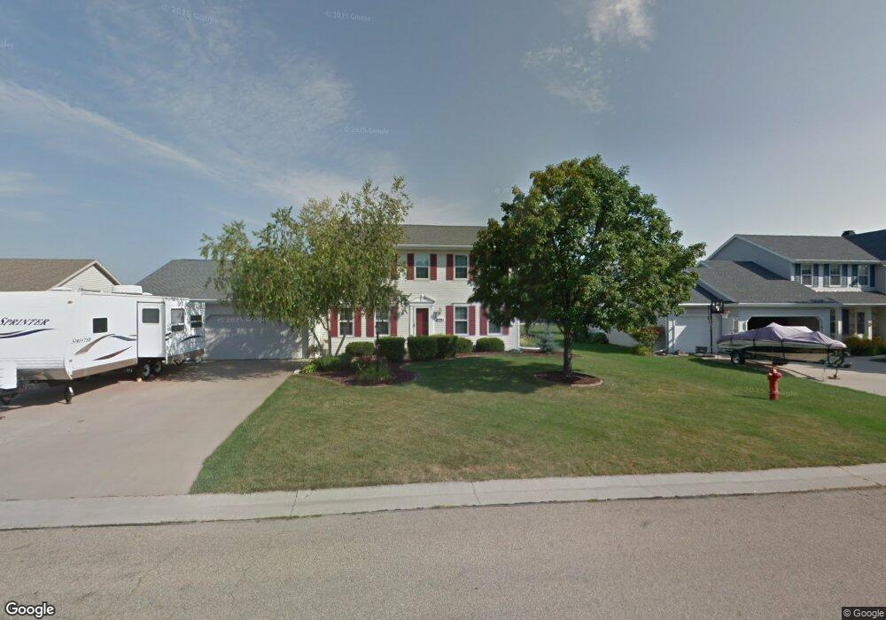 W5964 Peaceful Ln, Appleton, WI 54915 - photo 1