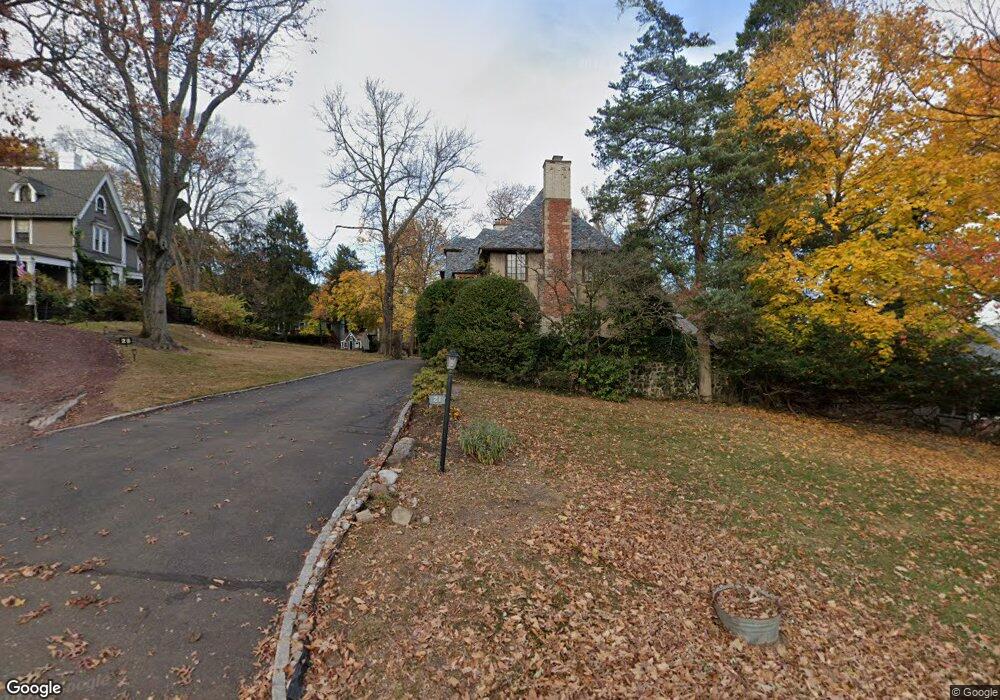 21 Luddington Rd, West Orange, NJ 07052 - photo 1