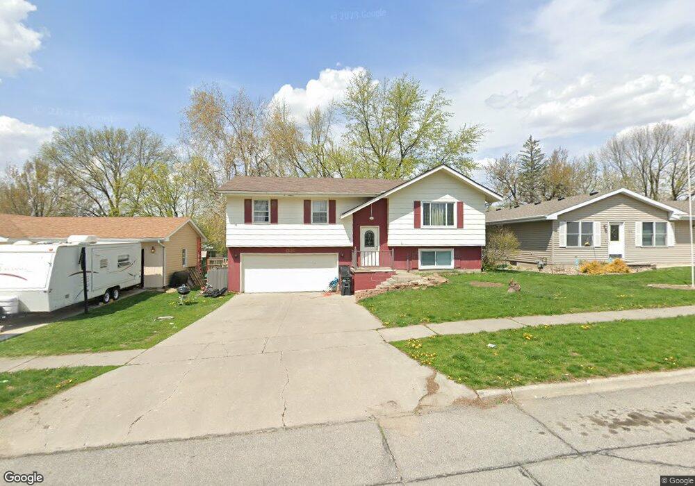 1306 S 9th Ave E unit A, Newton, IA 50208 - photo 1