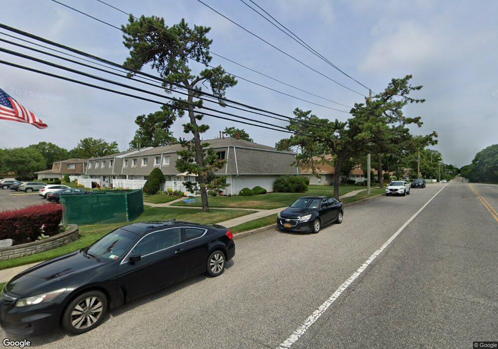 258 Storm Dr, Holtsville, NY 11742 - photo 1