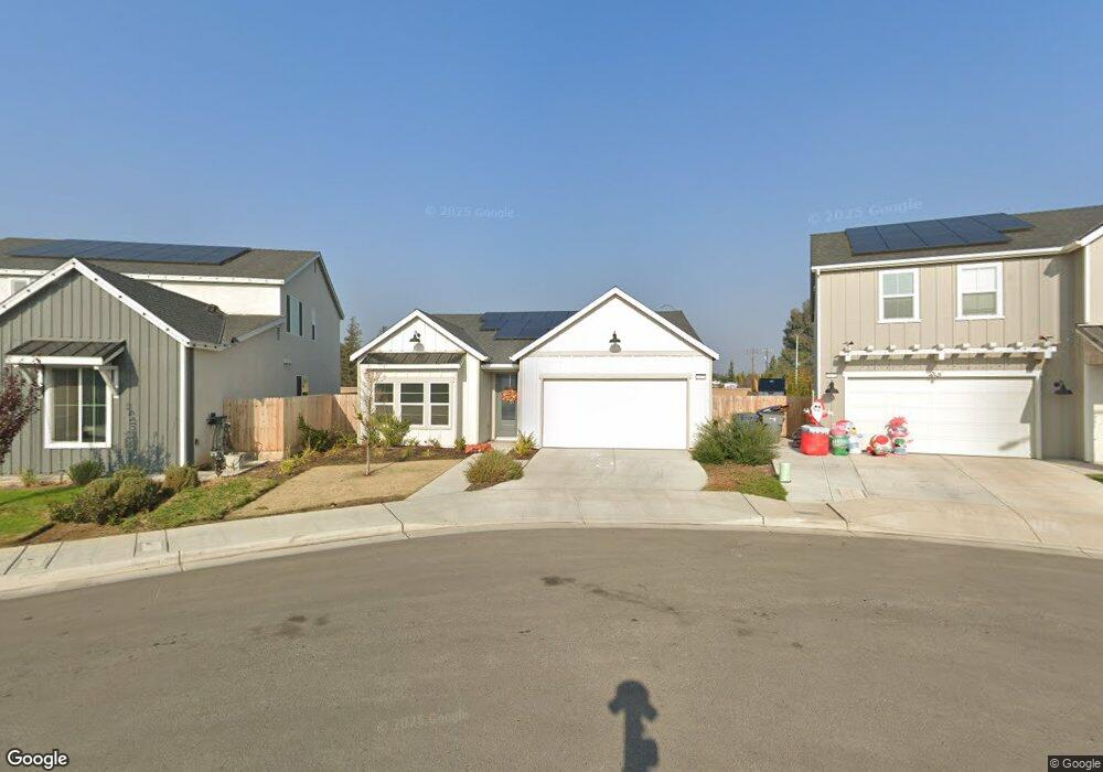 6478 E Ramona Way, Fresno, CA 93727 - photo 1