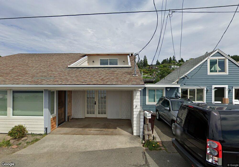 2431 Day Island Blvd W, University Place, WA 98466 - photo 1