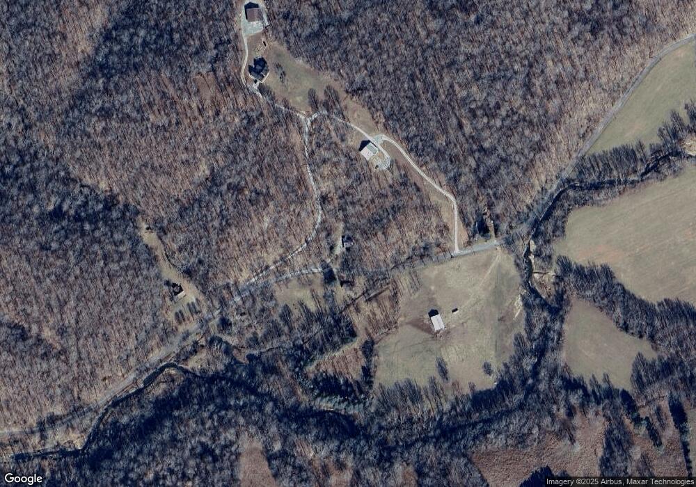 842 Lewis Branch Rd, Tennessee Ridge, TN 37178 - photo 1