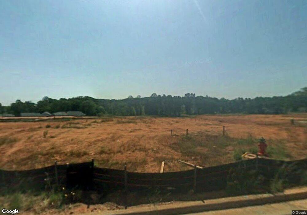 712 Quality Ln unit 75, Winder, GA 30680 - photo 1