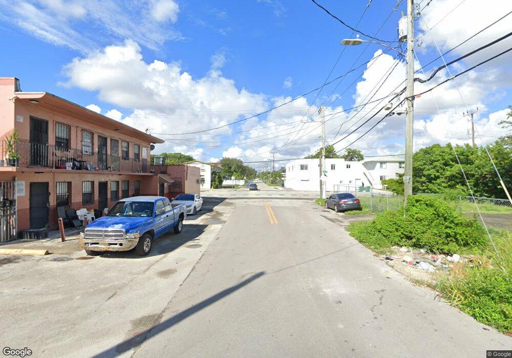 10565 NW 69th Terrace, Miami, FL 33173 - photo 1