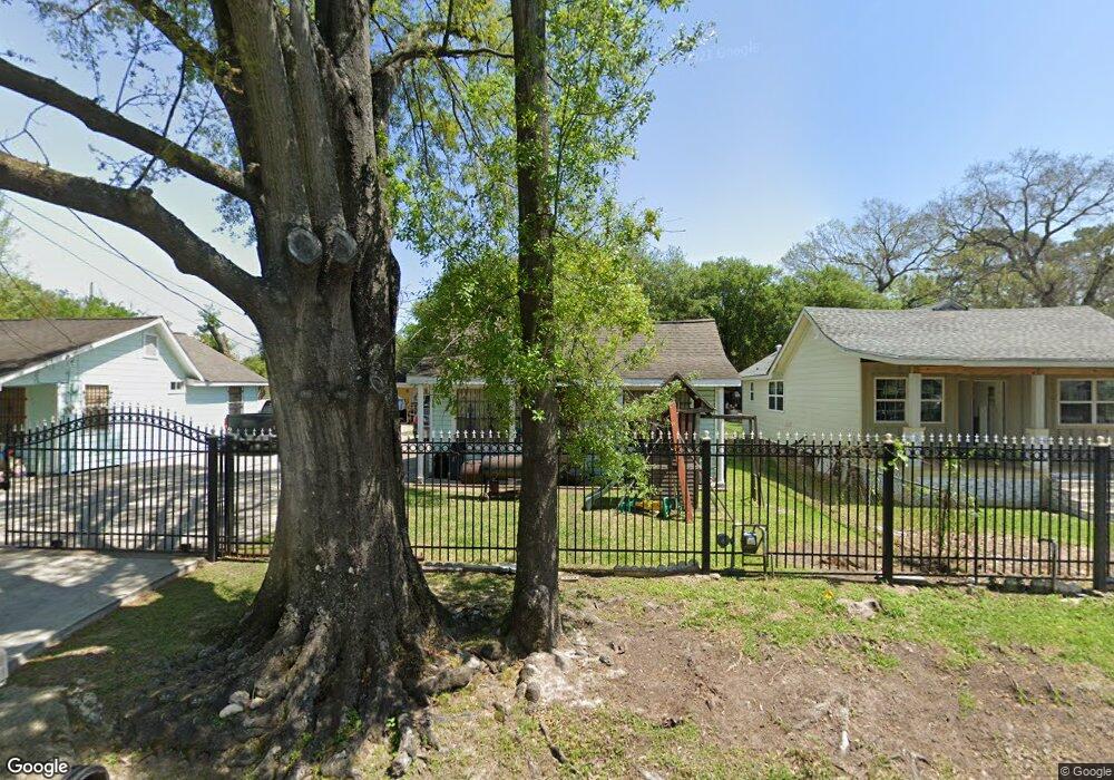 8614 Dodson St, Houston, TX 77093 - photo 1