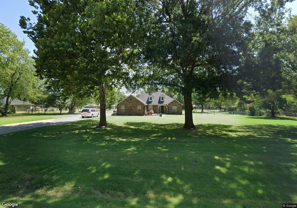 9409 S Highland Dr, Broken Arrow, OK 74014 - photo 1