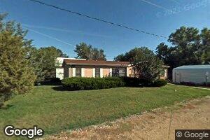 206 E 3rd St, Kennebec, SD 57544