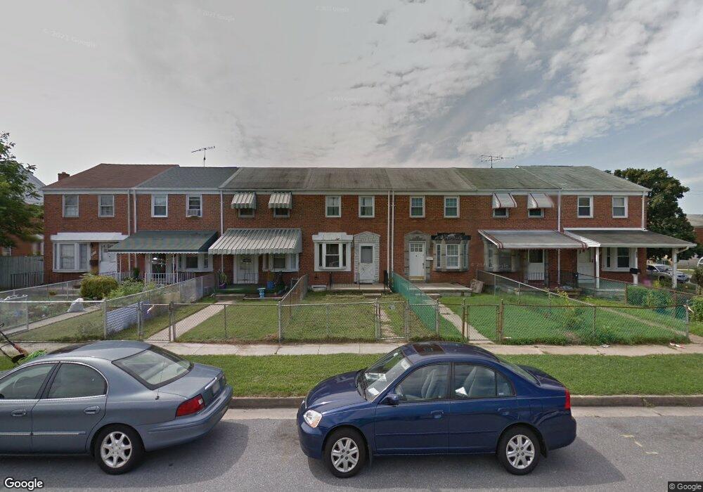 907 Middlesex Rd, Essex, MD 21221 - photo 1