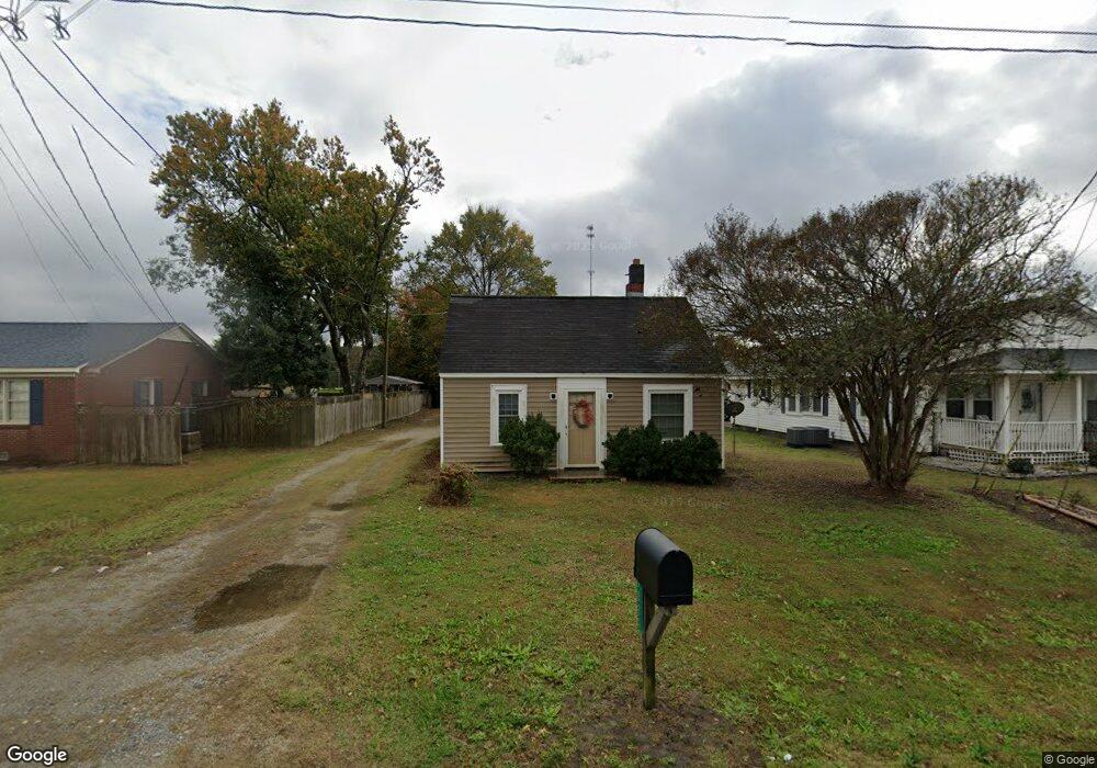 1821 W Main St, Williamston, NC 27892 - photo 1