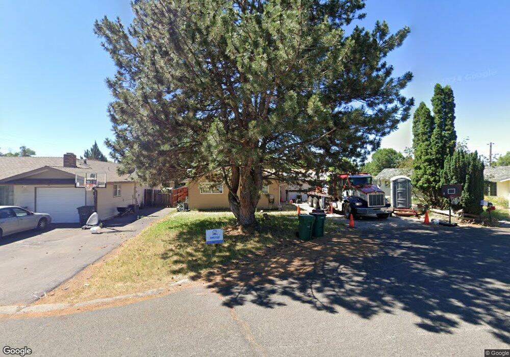 5710 Bryant Ave, Klamath Falls, OR 97603 - photo 1