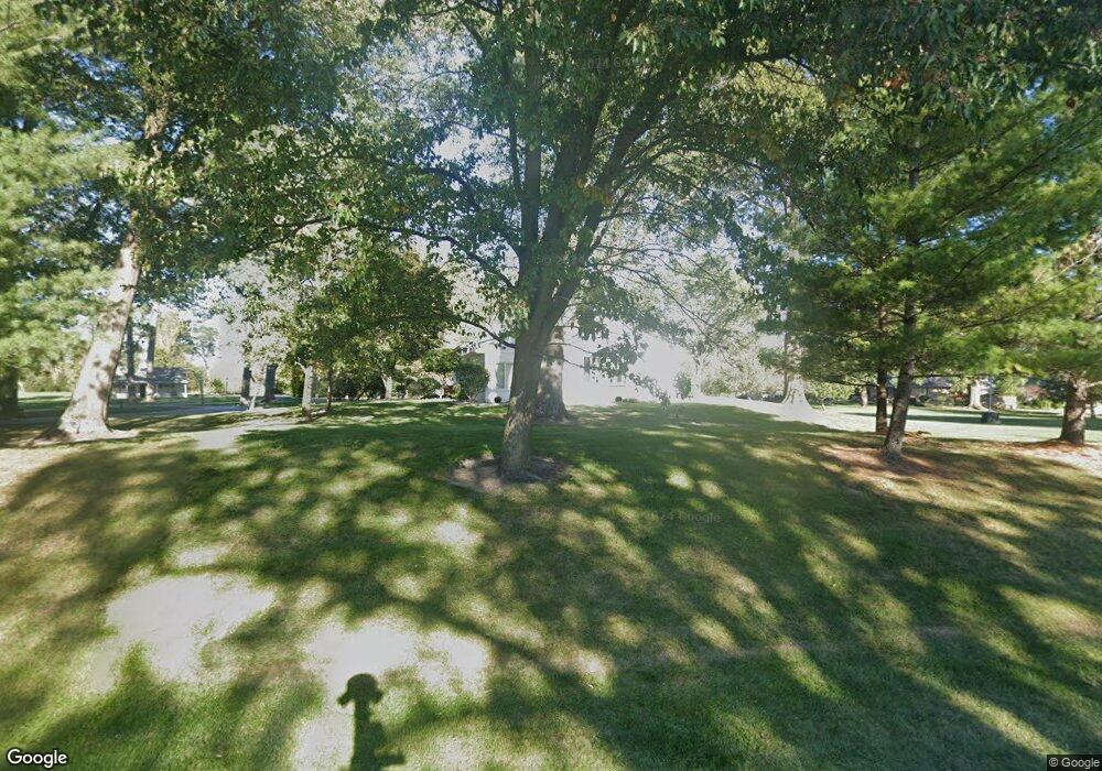 1273 Hickorywood Ln, Lima, OH 45805 - photo 1