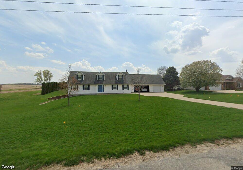 4153 N 4th Ave E, Newton, IA 50208 - photo 1