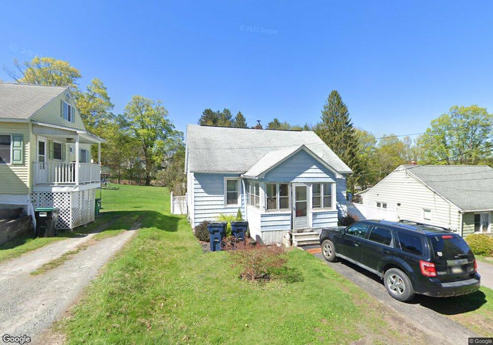 227 Vine St, Honesdale, PA 18431 - photo 1