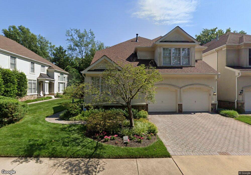 9929 Bickley Ct, Vienna, VA 22181 - photo 1