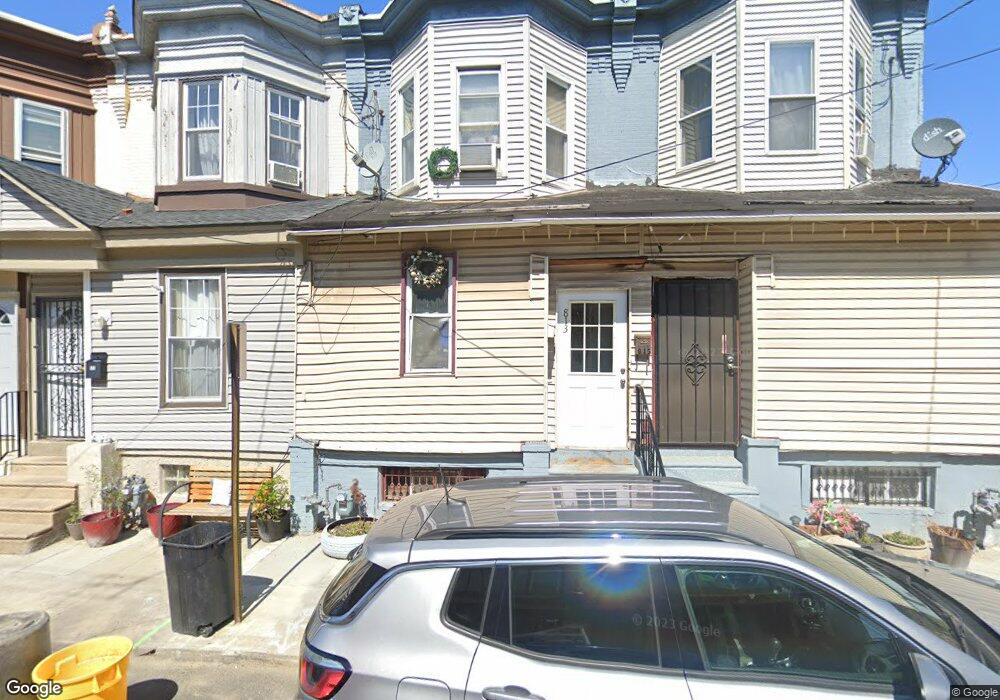 813 Grant St, Camden, NJ 08102 - photo 1