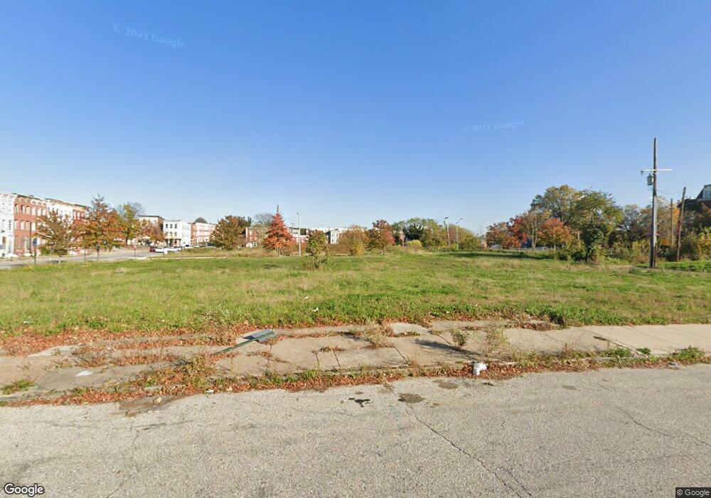 1123 Brentwood Ave, Baltimore, MD 21202 - photo 1