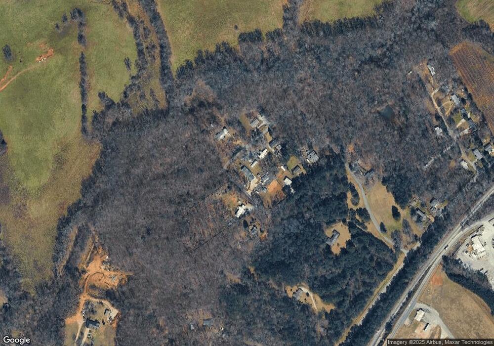 7697 Poole Cir, Alto, GA 30510 - photo 1