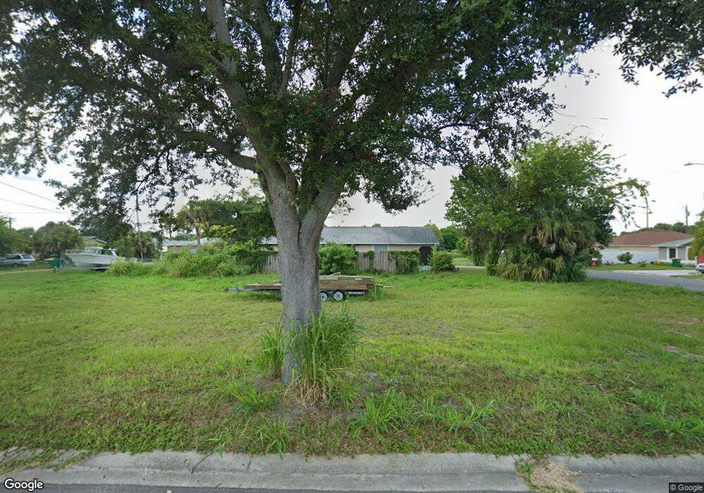 313 Davis St, Cocoa, FL 32922 - photo 1