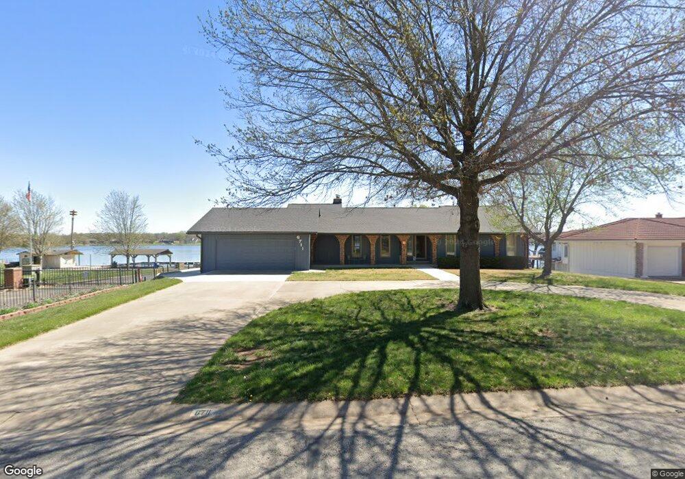 6711 SW Sherwood Ct, Topeka, KS 66614 - photo 1