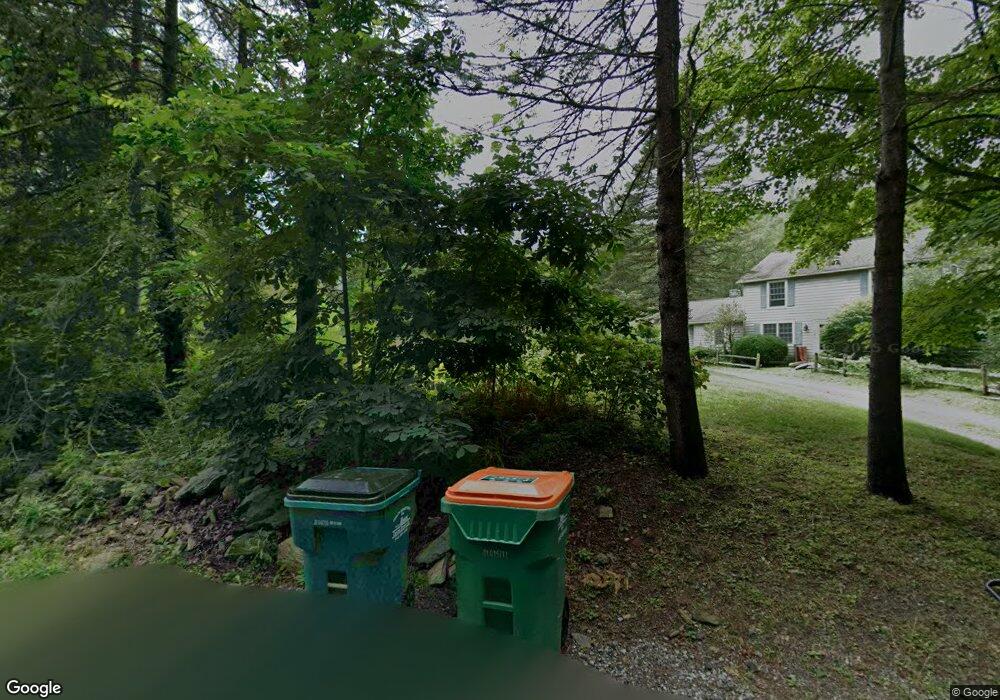 542 Gardner Hollow Rd, Pawling, NY 12564 - photo 1