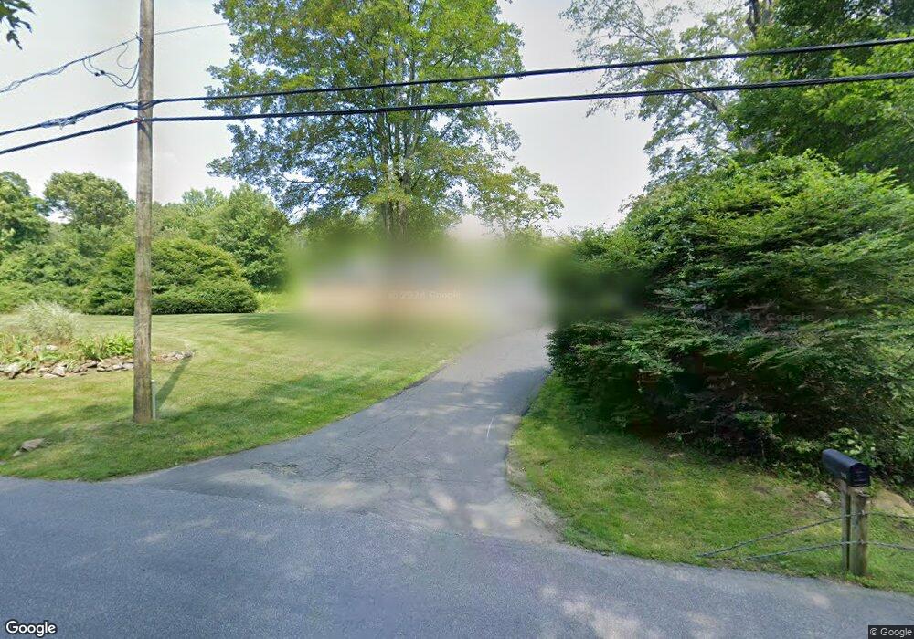 398 Newtown Turnpike, Redding, CT 06896 - photo 1