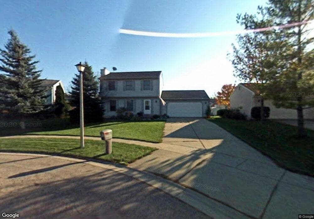 4815 Moultrie Cir, Lansing, MI 48917 - photo 1