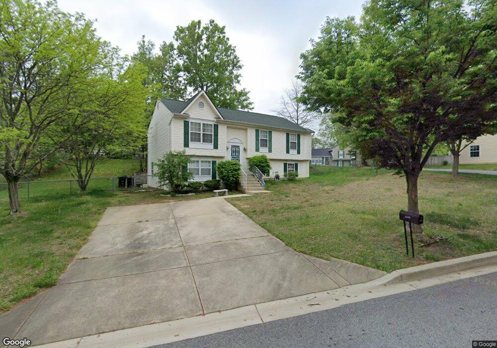 1907 Tall Timber Ct, Fort Washington, MD 20744 - photo 1