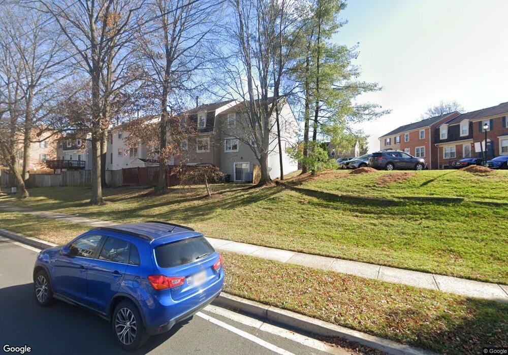 13 Pennydog Ct, Silver Spring, MD 20902 - photo 1