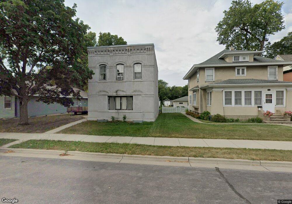 411 N Minnesota St, New Ulm, MN 56073 - photo 1