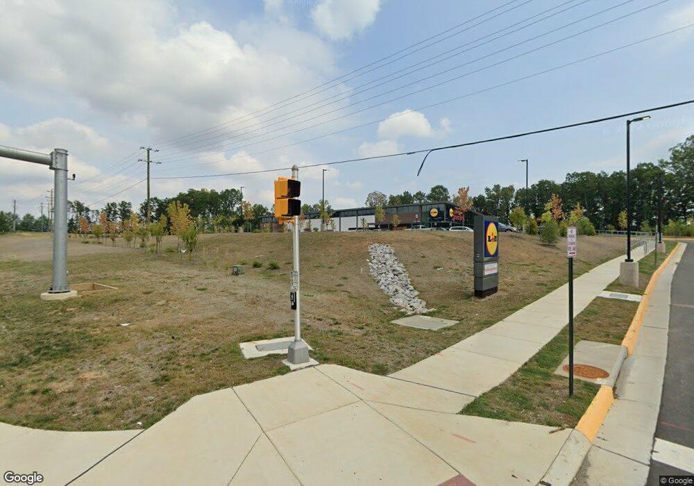 16601 Dumfries Rd, Dumfries, VA 22025 - photo 1