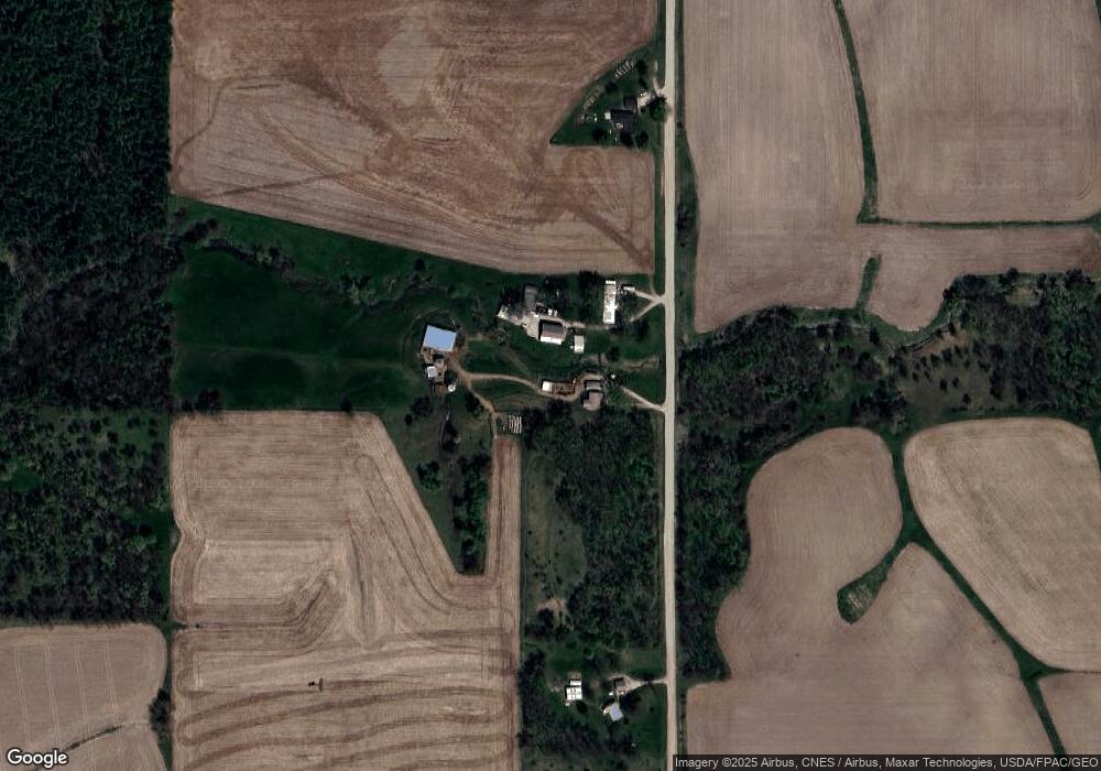 4795 E 28th St S, Newton, IA 50208 - photo 1