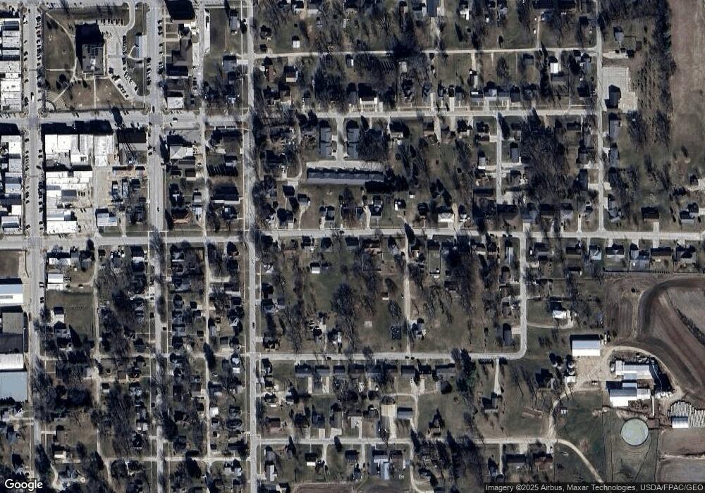 316 E Plum St, West Union, IA 52175 - photo 1