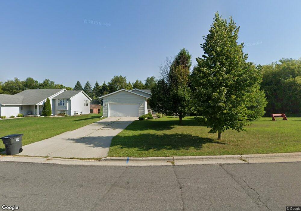 698 E Countryside Dr, Evansville, WI 53536 - photo 1